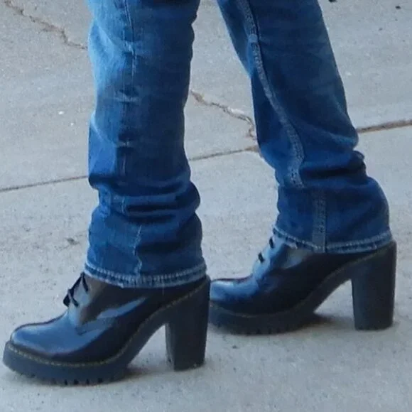 Doc Marten heeled boots - Picture 7 of 7